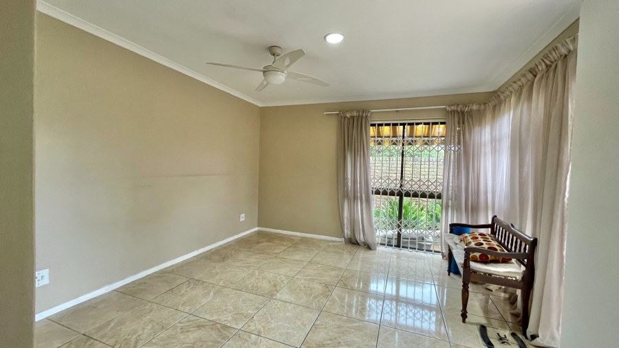 3 Bedroom Property for Sale in Martinville Western Cape
